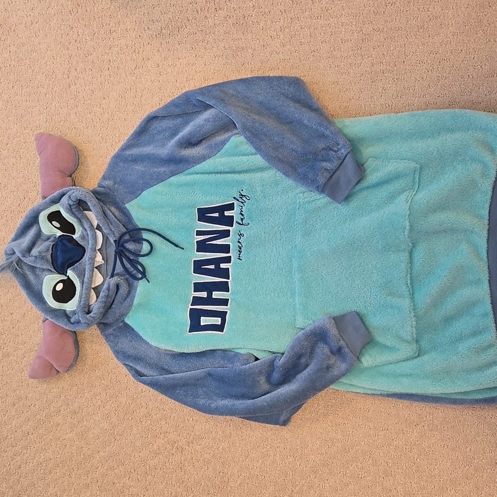 DISNEY'S STITCH Hoodie Lounger - Picture 2 of 6